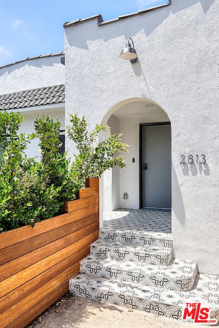 2813 12th Ave, Los Angeles, CA 90018