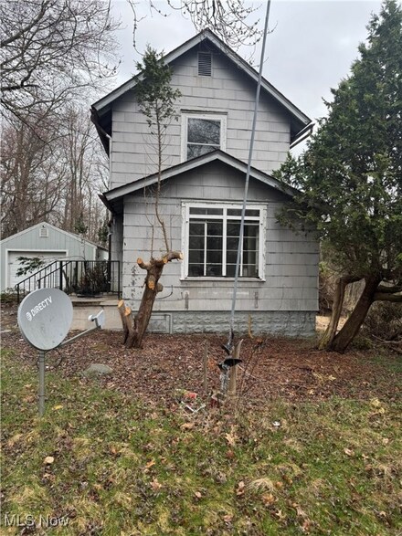 821 Colby Ave, Youngstown, OH 44505