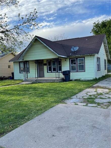 127 SE 32nd St, Oklahoma City, OK 73129