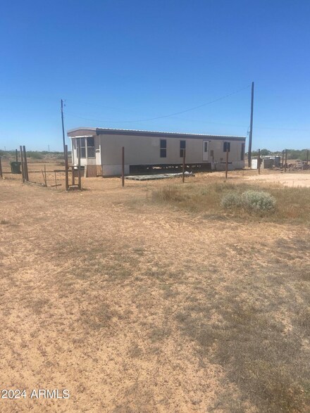 11887 W Aries Dr, Eloy, AZ 85131
