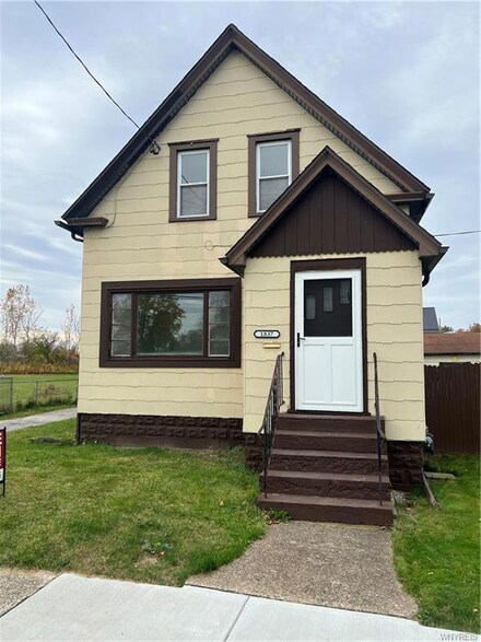 1837 Electric Ave, Buffalo, NY 14218