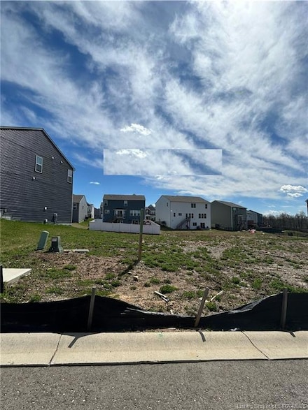 8231 Crescent Cove, Charlestown, IN 47111