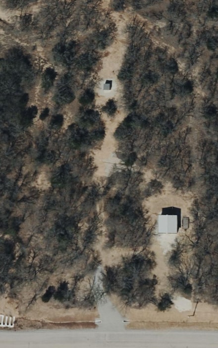 140 Rolling Bend Rd, Alvord, TX 76225