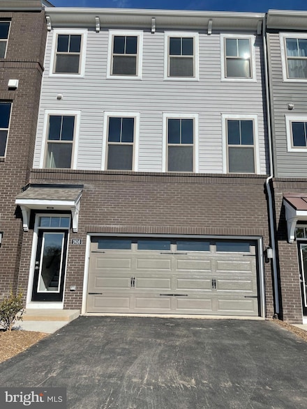2616 Loganberry, Herndon, VA 20171