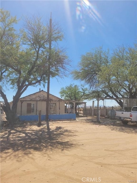 21284 Santa fe Ave, Hinkley, CA 92347