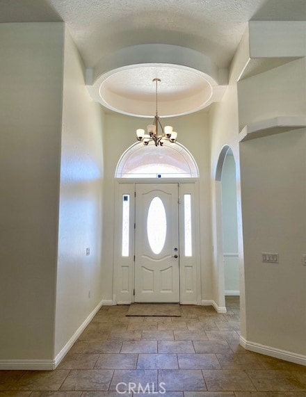 23073 Cielito Dr, Apple Valley, CA 92308