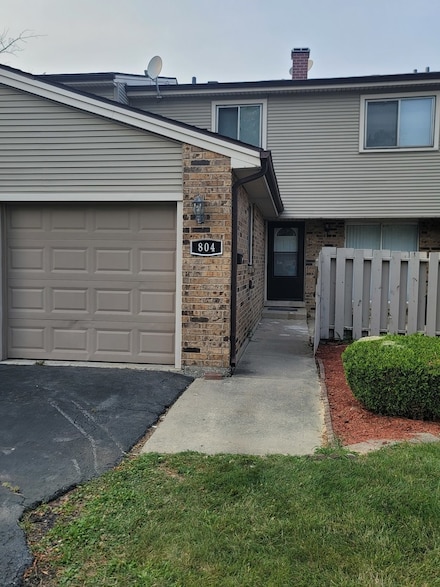804 Greenbriar Ln, University Park, IL 60484