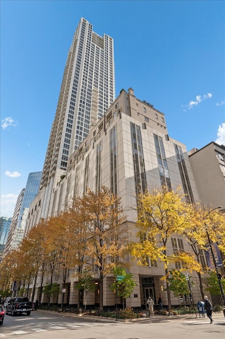 55 E Erie St Unit 1903, Chicago, IL 60611