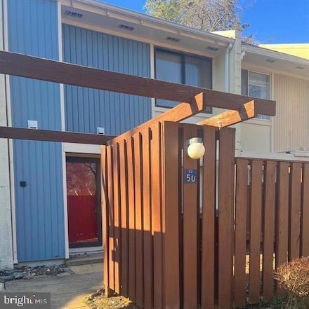 2250 Southgate Square, Reston, VA 20191