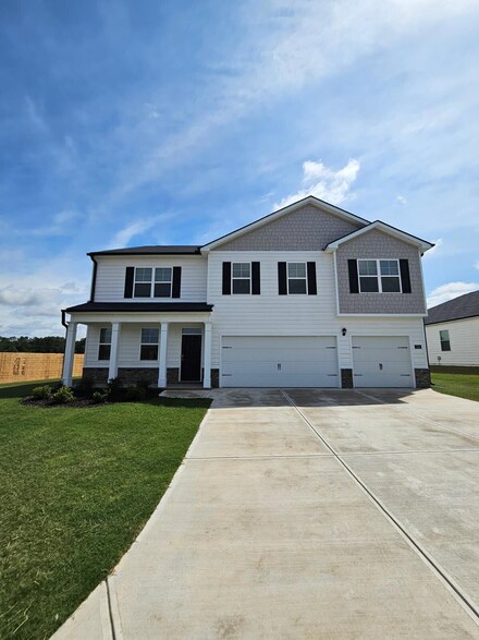 594 Lytham Dr, Vaucluse, SC 29801