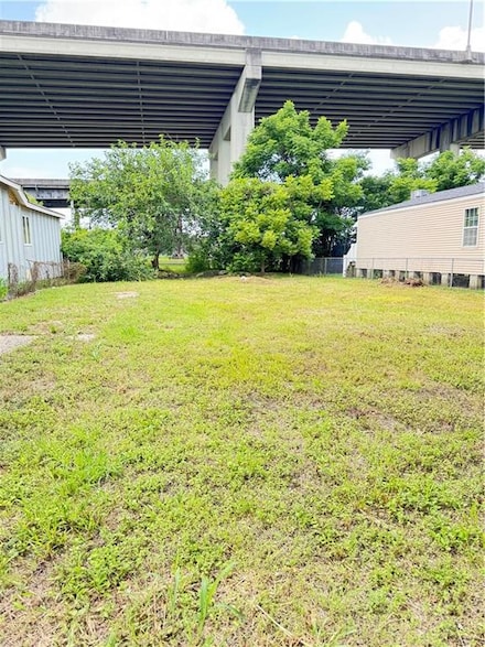 1331 Lawrence St, New Orleans, LA 70114
