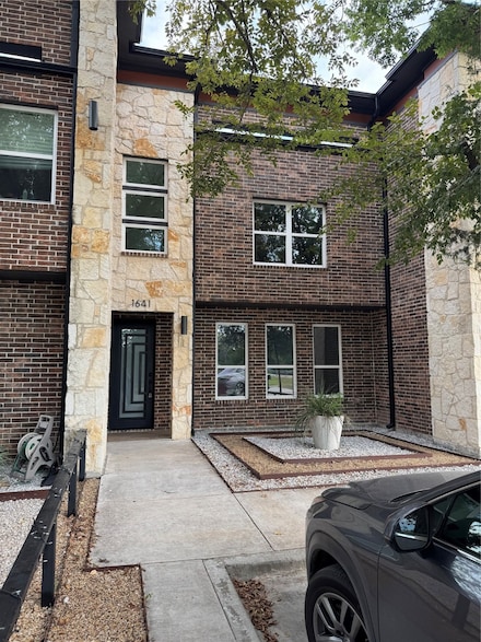 1641 Cleaver Rd, Waxahachie, TX 75165