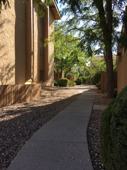 3829 Montgomery Blvd NE Unit 323, Albuquerque, NM 87109