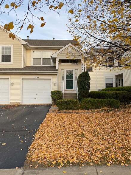 2144 Orchard Ln Unit 12D3, Carpentersville, IL 60110