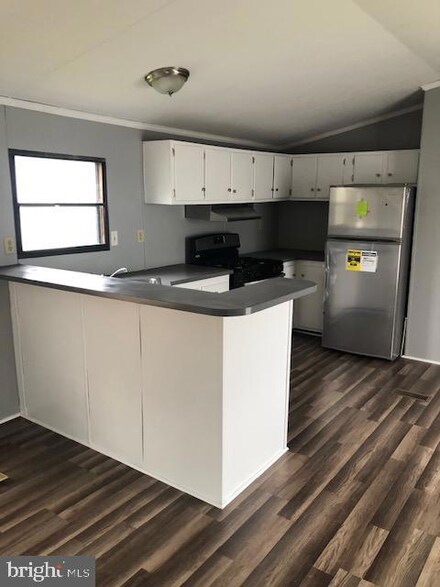 112 Arrowwood Ct, Lancaster, PA 17603