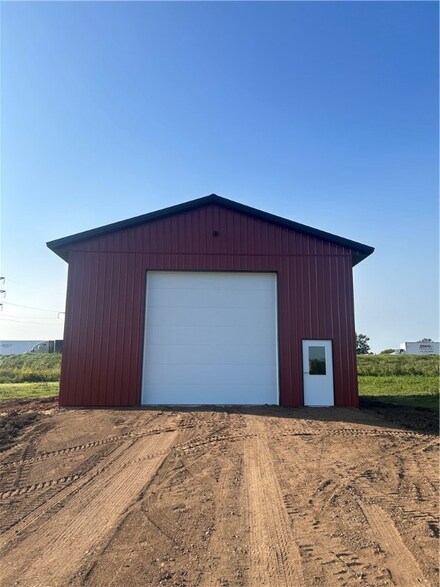 16185 54th Ave, Chippewa Falls, WI 54729