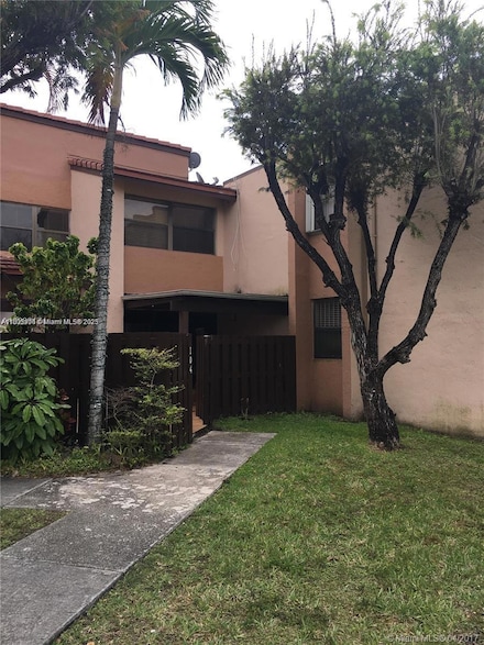 445 W Park Dr Unit 1044, Miami, FL 33172