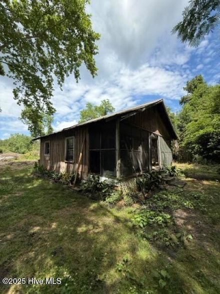 1805 Front St, Burgaw, NC 28425