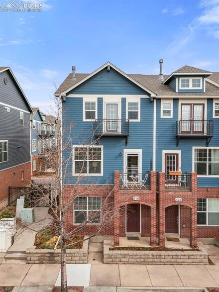 318 E Fountain Blvd, Colorado Springs, CO 80903