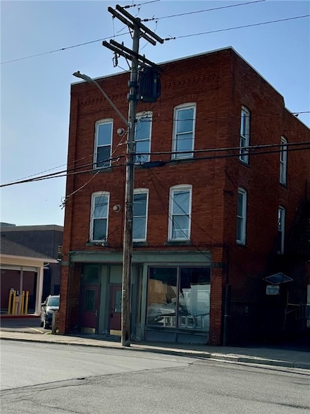 3 West St, New Berlin, NY 13411
