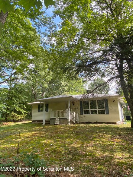 133 Old Ridge Rd, Archbald, PA 18403