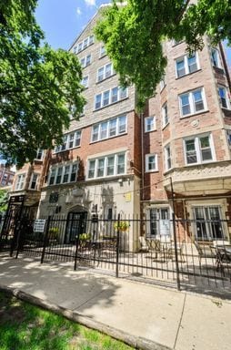 1608 W Sherwin Ave Unit 608, Chicago, IL 60626