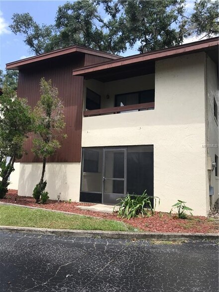 932 5th St Unit 15, Clermont, FL 34711