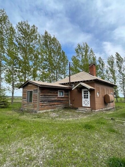 63951 Fourtown Rd NW, Grygla, MN 56727