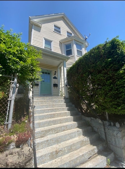 29 Conway St, Roslindale, MA 02131