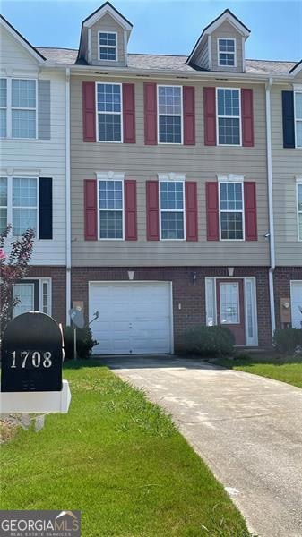 1708 Redan E, Lithonia, GA 30058