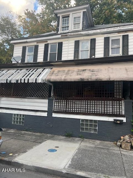1906 16th St, Altoona, PA 16601