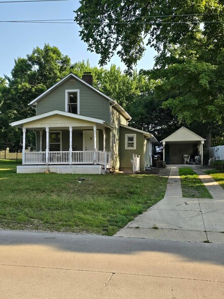 62 Scioto St, Powell, OH 43065