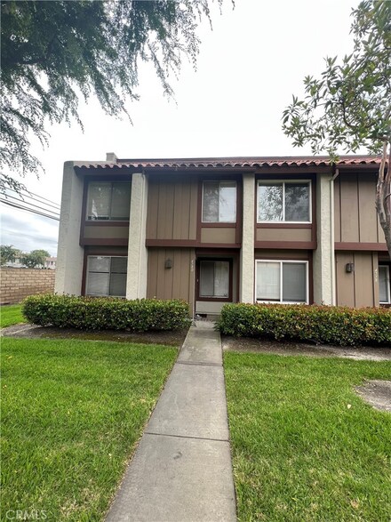 4780 Guadalajara Way, Buena Park, CA 90621