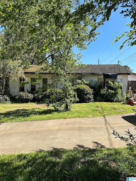 6922 Lyndon Dr, Birmingham, AL 35242