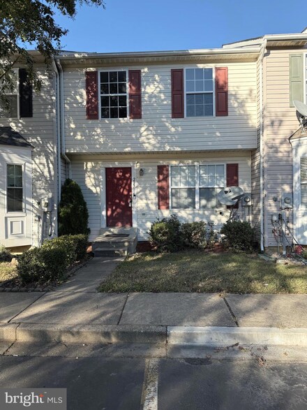 22716 Othello Ln, California, MD 20619