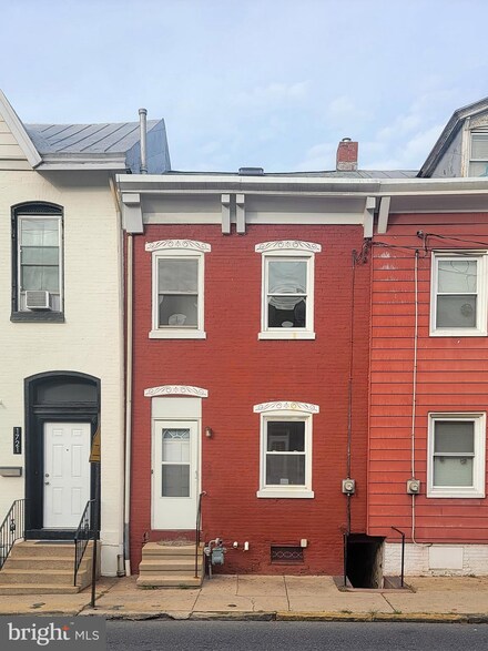 1723 Cotton St, Reading, PA 19606