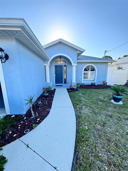256 Cougar Way, Rotonda West, FL 33947