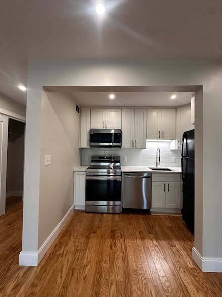 14 Concord Ave Unit 216, Cambridge, MA 02138