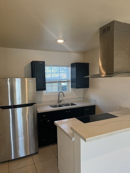 7302 Stewart Rd, Galveston, TX 77551