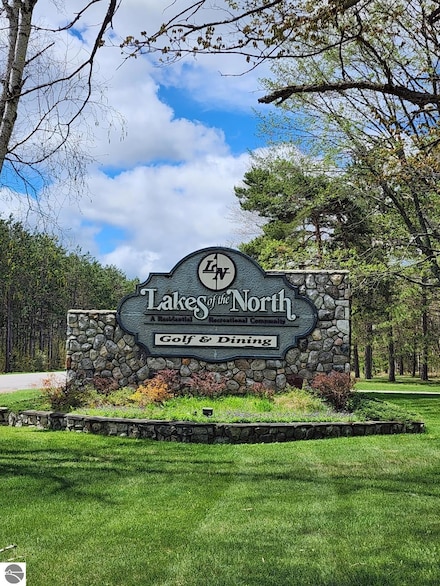 5165 Snowridge Trail, Elmira, MI 49730