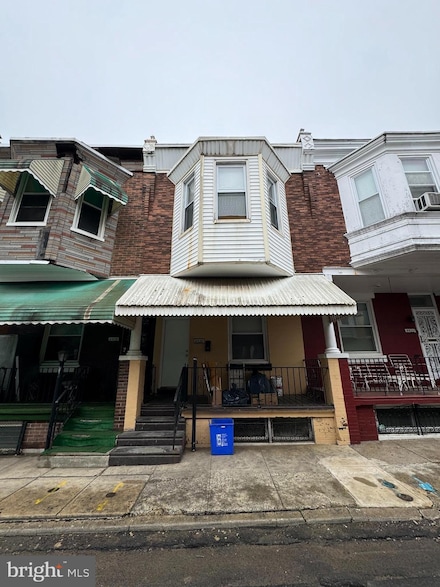 5520 Harmer St, Philadelphia, PA 19131