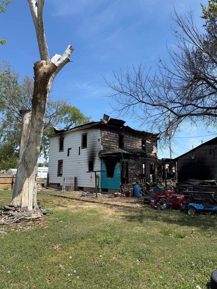 107 W Williamson St, Claflin, KS 67525