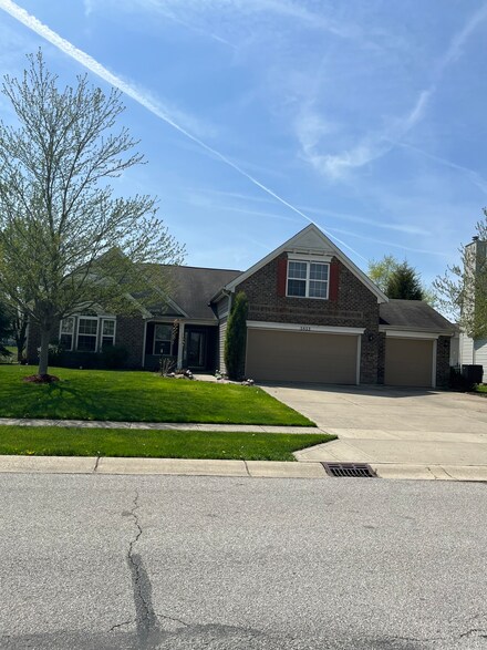 5853 Mustang Terrace, Plainfield, IN 46168