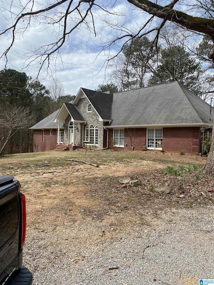 4402 Camp Coleman Rd, Trussville, AL 35173