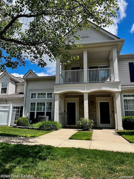 25727 Maritime Cir S Unit 219, Harrison Township, MI 48045