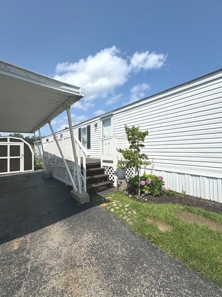 1028 NW Alma Cir Unit 1028, Round Lake, IL 60073