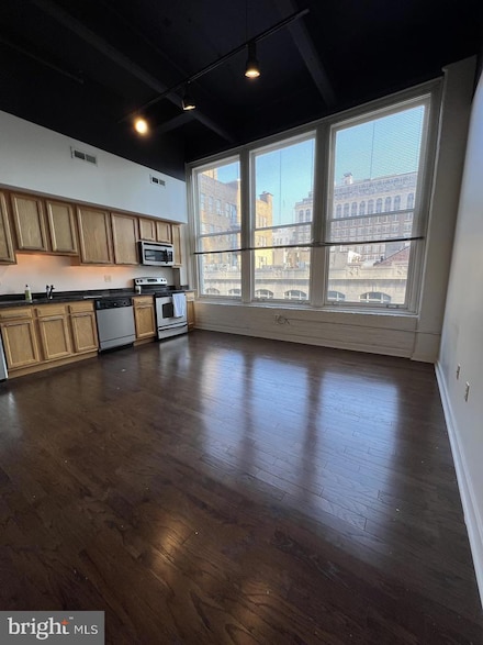 801 Walnut St Unit 302, Philadelphia, PA 19107