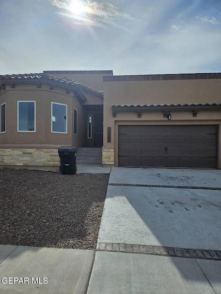 13648 Glen Vista Ln, Horizon City, TX 79928