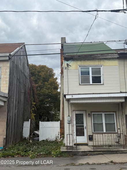 29 W Mahanoy St, Mahanoy City, PA 17948