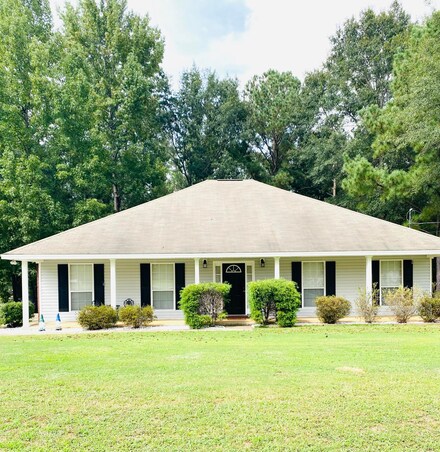 431 Williams Rd, Wetumpka, AL 36092